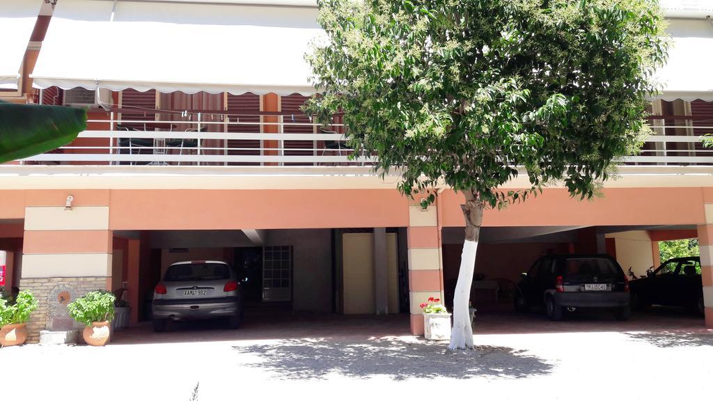 Tsakalos Apartments Edipsos Exterior photo